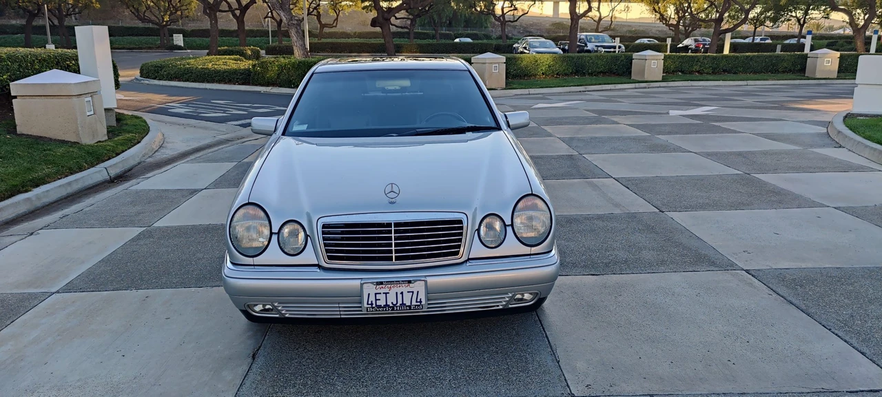 1996 Mercedes-Benz W210 E-Class - Image 2 of 31