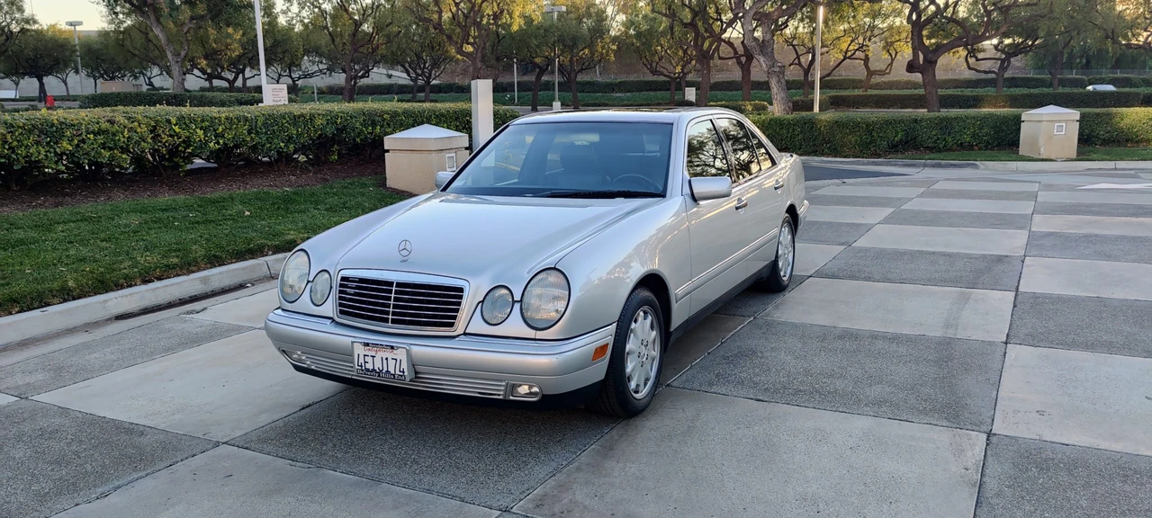 1996 Mercedes-Benz W210 E-Class - Image 3 of 31
