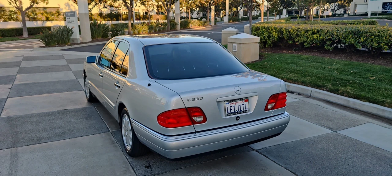 1996 Mercedes-Benz W210 E-Class - Image 11 of 31