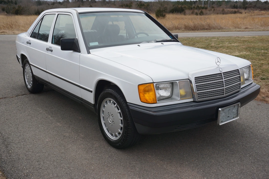 1986 Mercedes-Benz 190E - Image 30 of 31