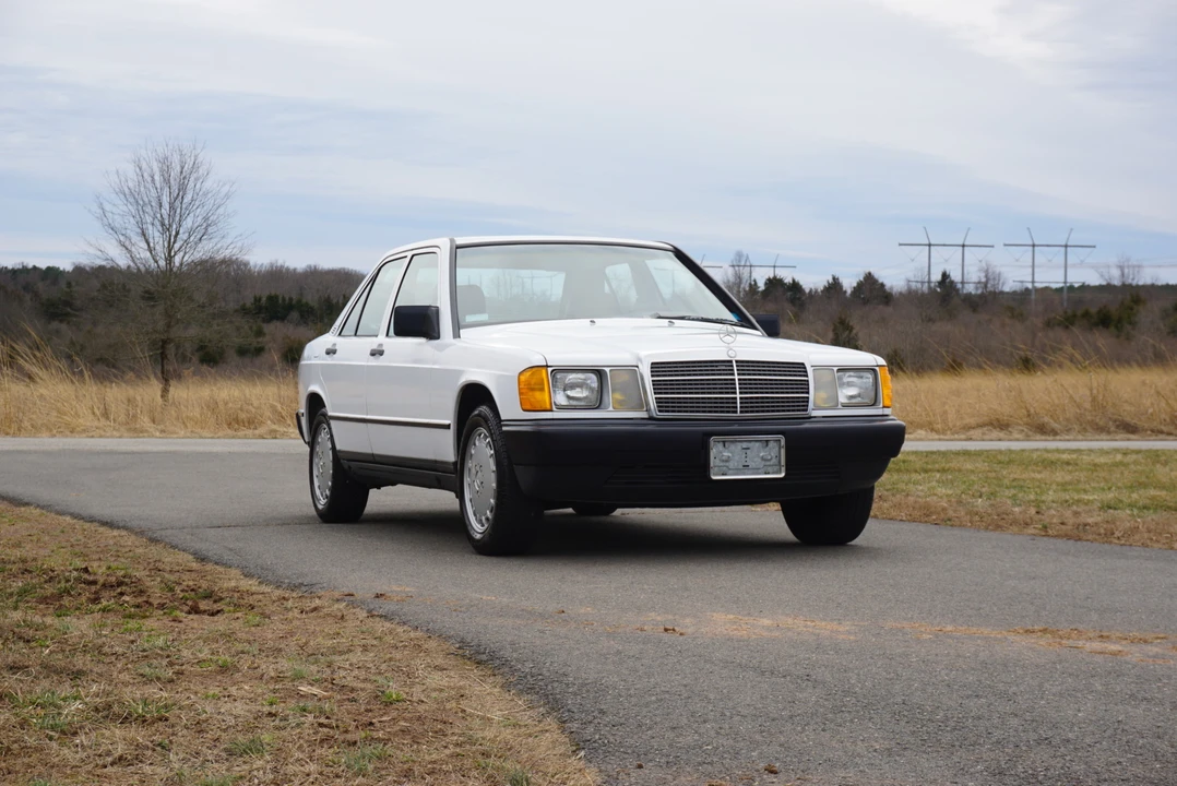 1986 Mercedes-Benz 190E - Image 28 of 31