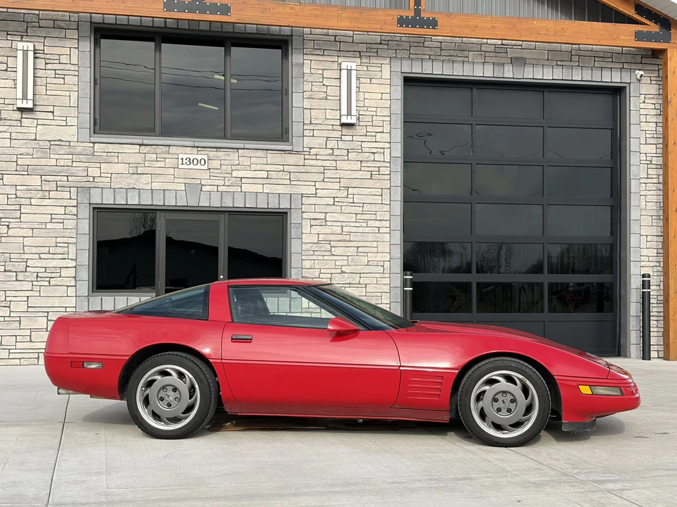1991 Chevrolet Corvette C4 - Image 11 of 31