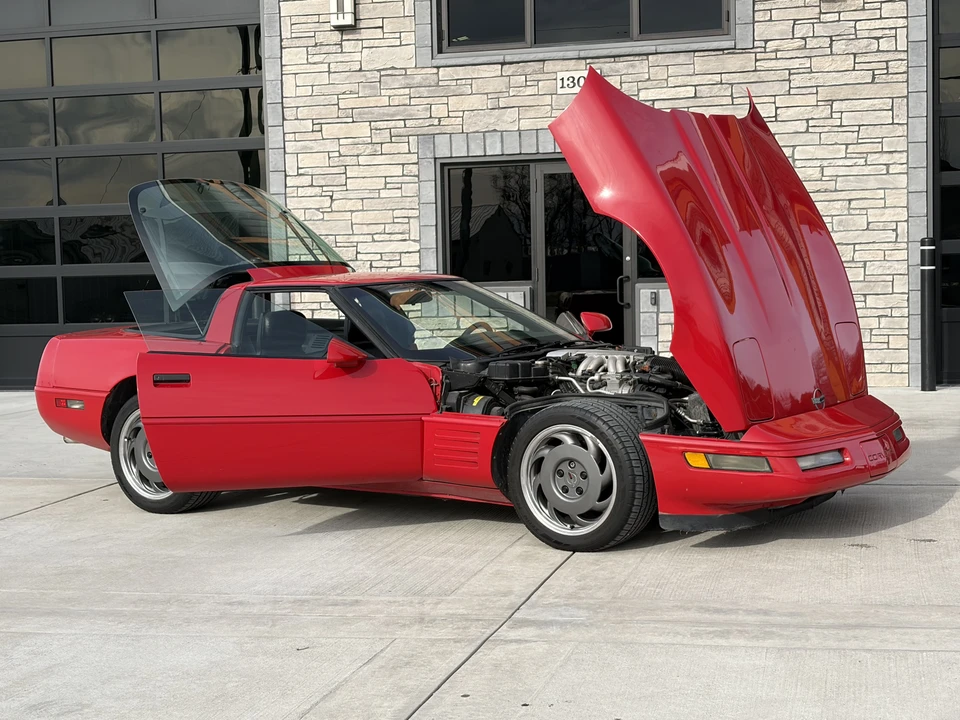 1991 Chevrolet Corvette C4 - Image 17 of 31