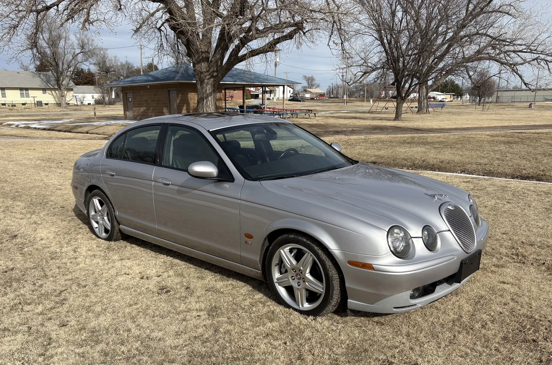 2003 Jaguar S-Type 2nd Gen - Image 10 of 31