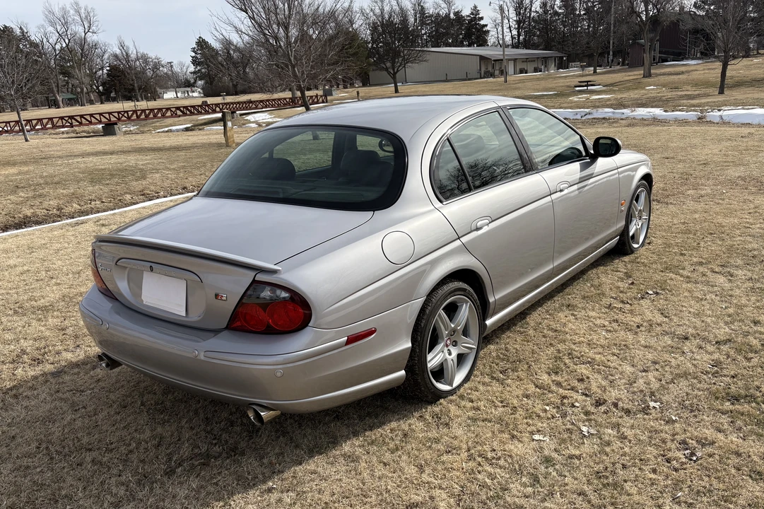 2003 Jaguar S-Type 2nd Gen - Image 4 of 31