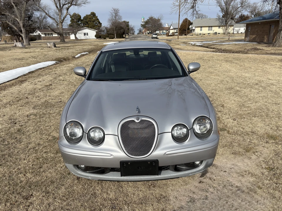 2003 Jaguar S-Type 2nd Gen - Image 2 of 31