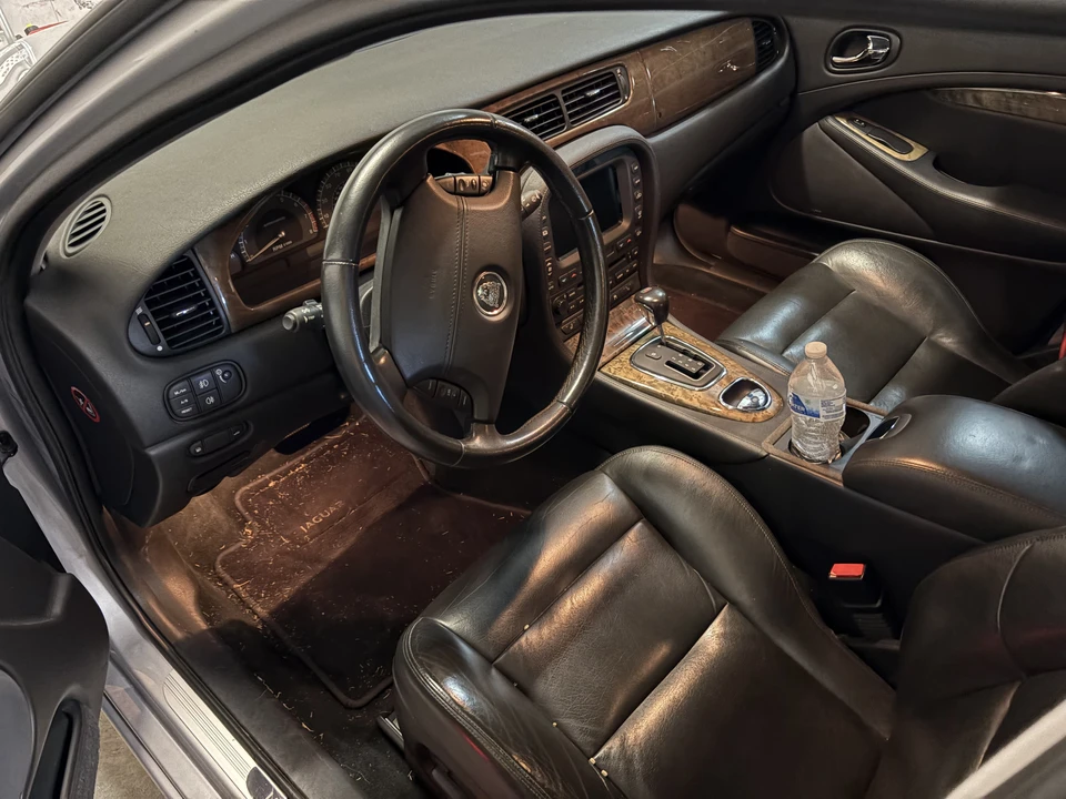 2003 Jaguar S-Type 2nd Gen - Image 24 of 31