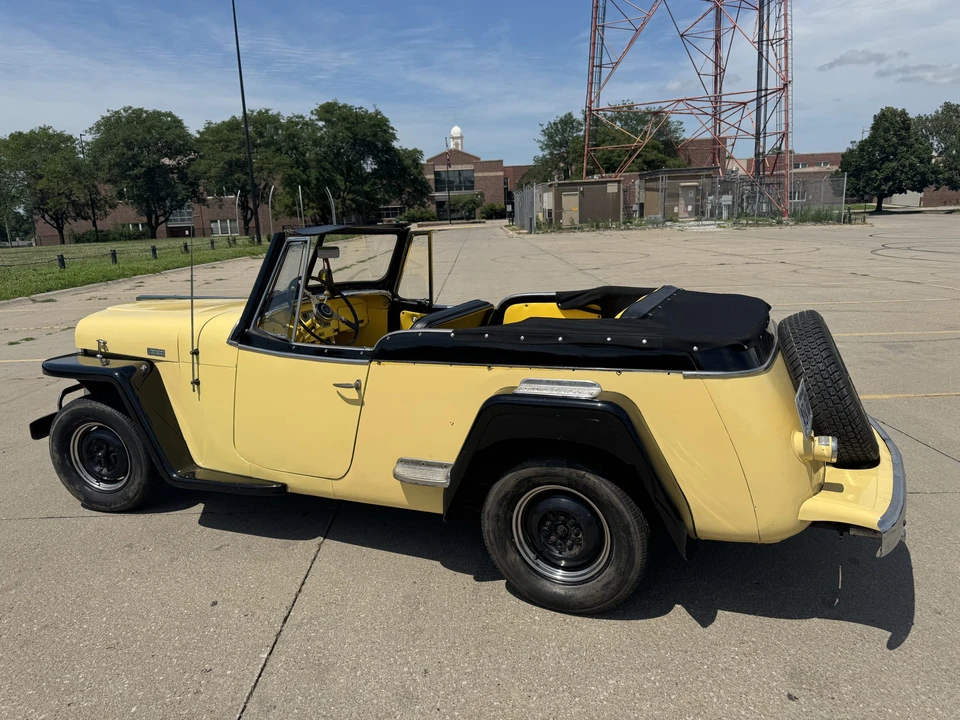 1949 Willys Jeepster - Image 19 of 31
