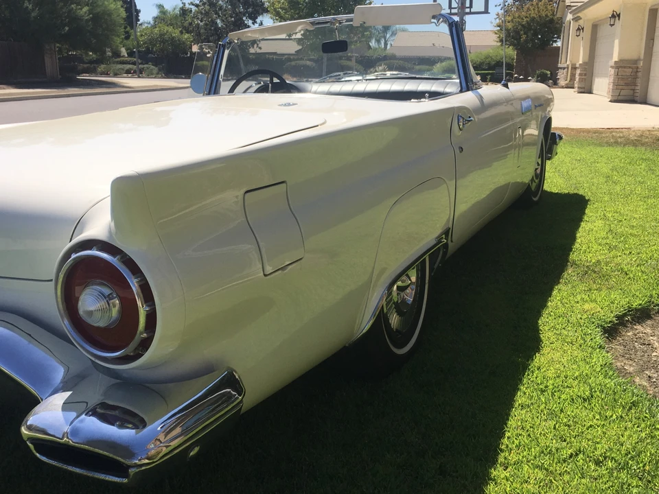 1957 Ford Thunderbird 1st Gen - Image 12 of 31