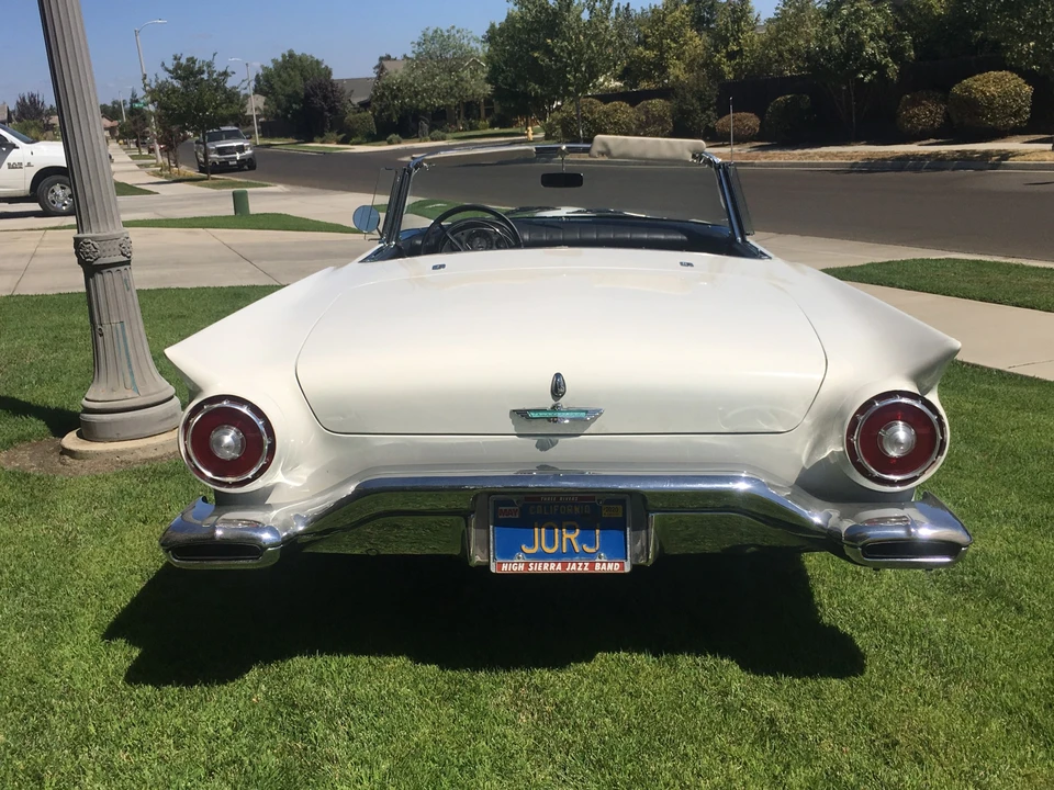 1957 Ford Thunderbird 1st Gen - Image 13 of 31