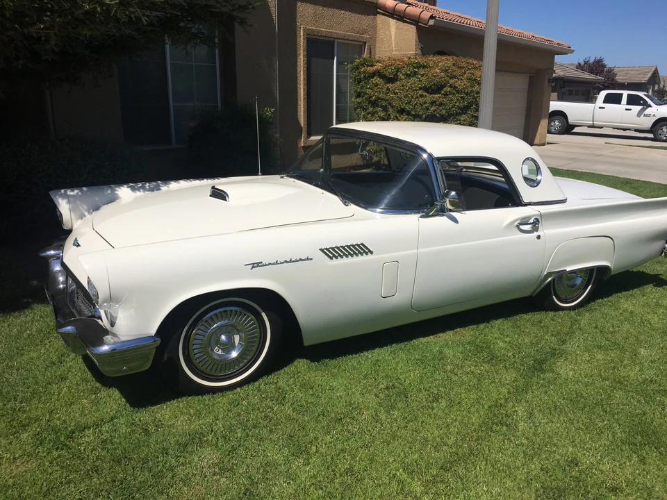 1957 Ford Thunderbird 1st Gen - Image 3 of 31