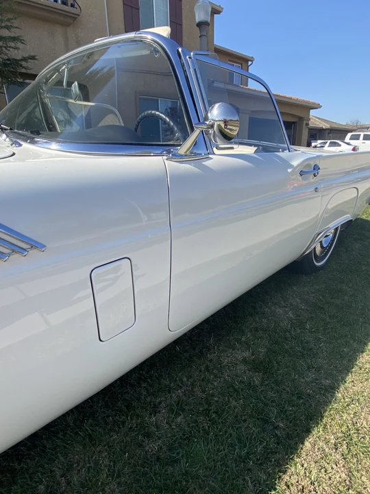 1957 Ford Thunderbird 1st Gen - Image 19 of 31