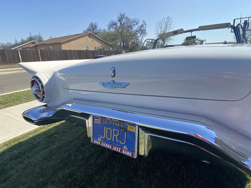 1957 Ford Thunderbird 1st Gen - Image 16 of 31