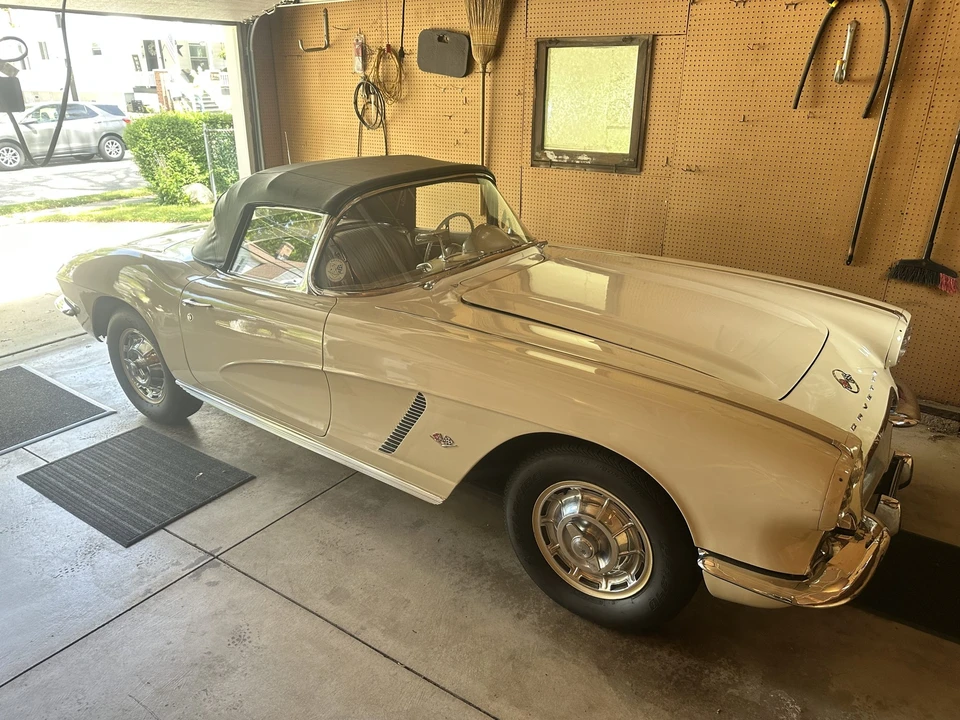 1962 Chevrolet Corvette C1 - Image 25 of 31