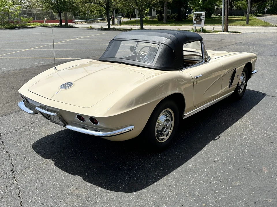 1962 Chevrolet Corvette C1 - Image 12 of 31