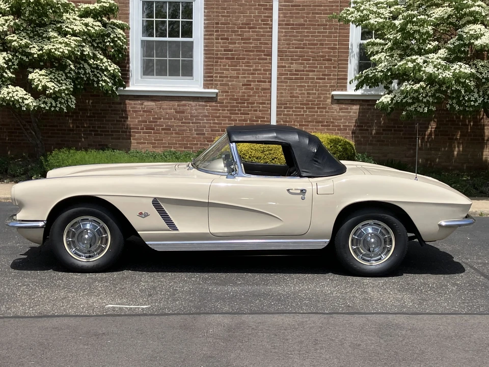 1962 Chevrolet Corvette C1 - Image 5 of 31