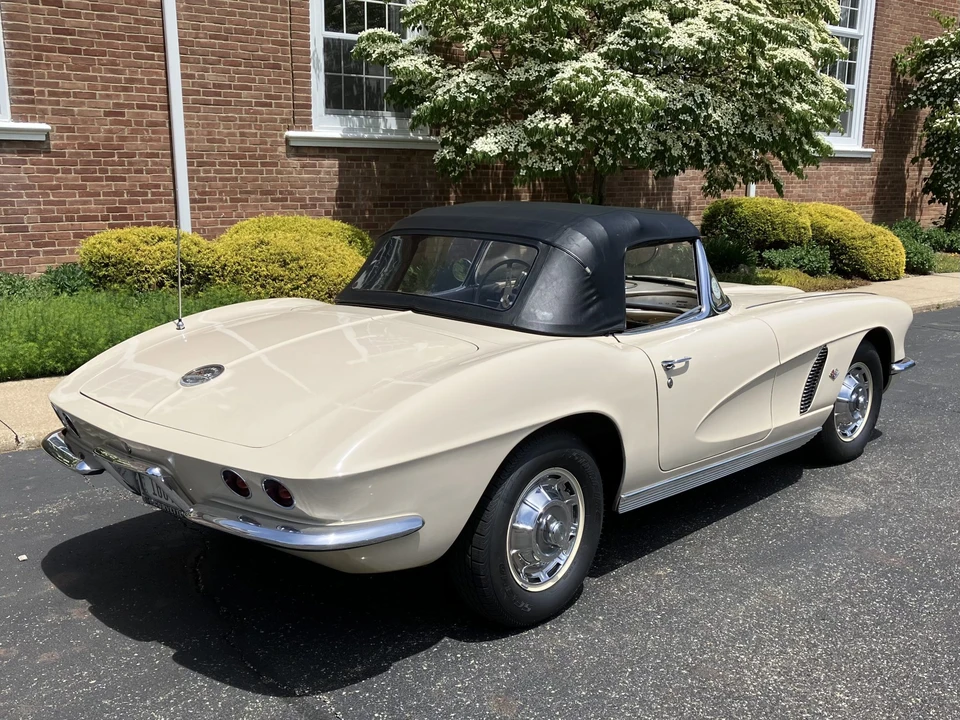 1962 Chevrolet Corvette C1 - Image 11 of 31