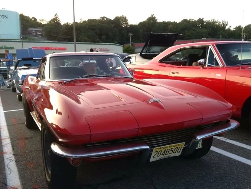 1963 Chevrolet Corvette C2 - Image 7 of 31