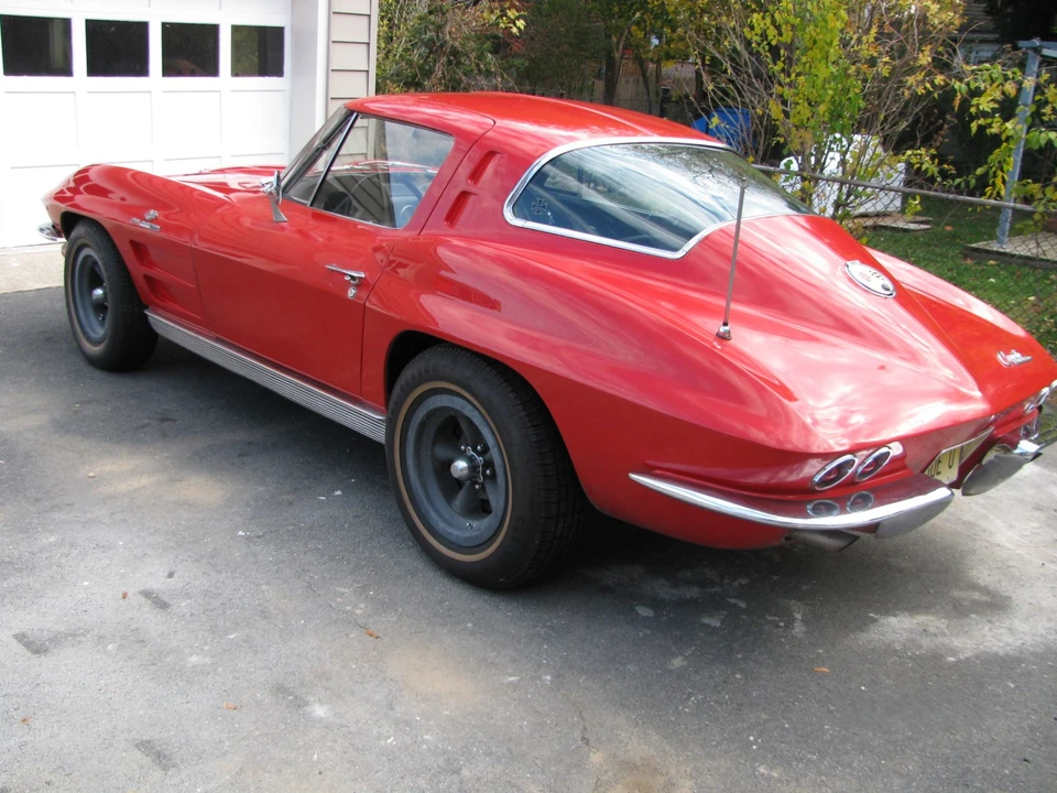 1963 Chevrolet Corvette C2 - Image 3 of 31
