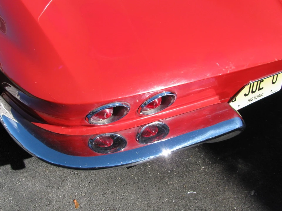 1963 Chevrolet Corvette C2 - Image 30 of 31