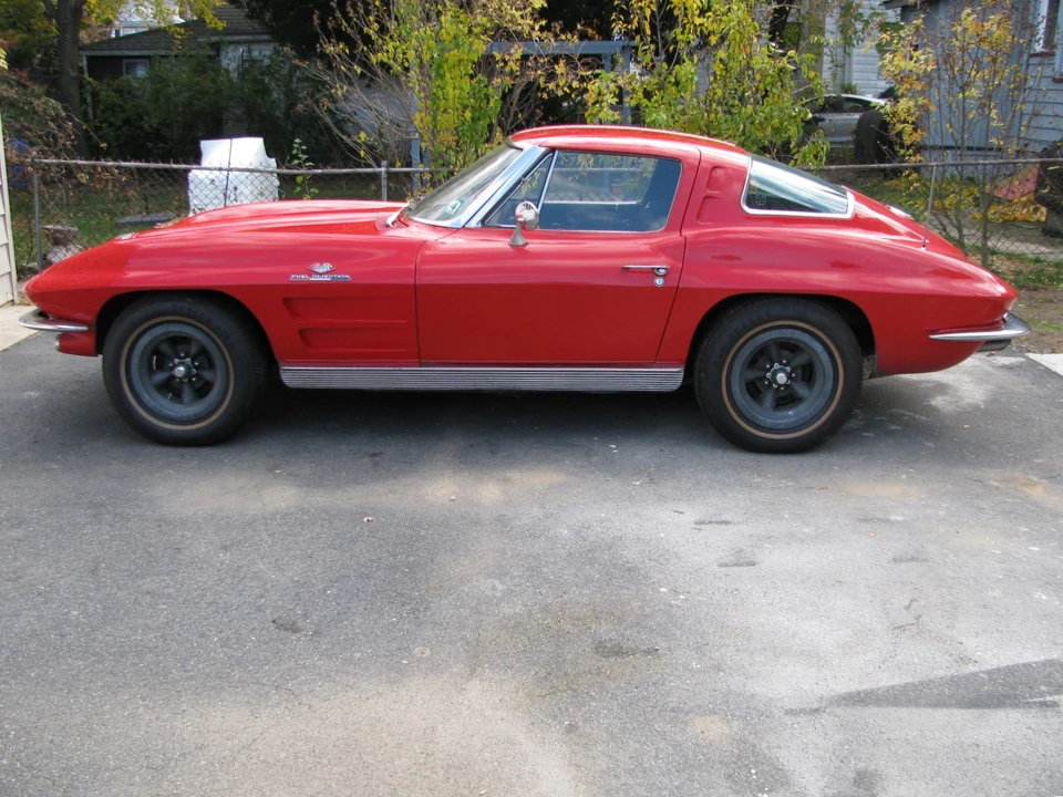 1963 Chevrolet Corvette C2 - Image 2 of 31