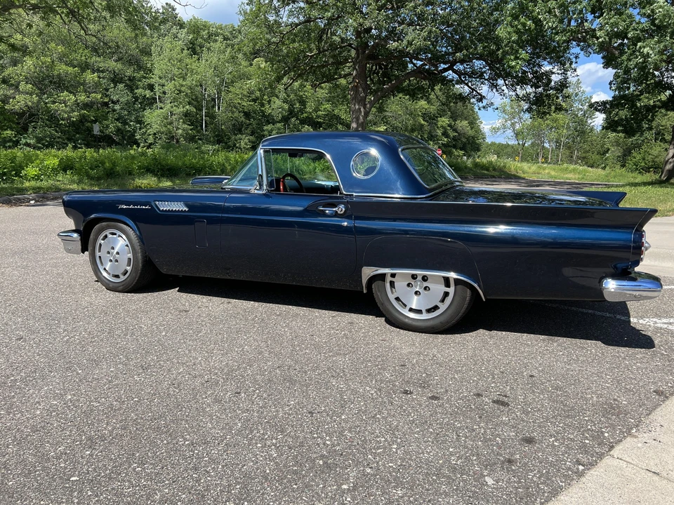 1957 Ford Thunderbird 1st Gen - Image 13 of 31