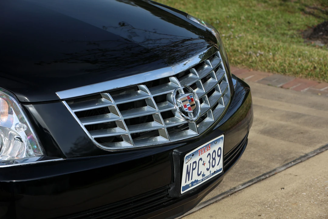 2008 Cadillac DTS - Image 16 of 31