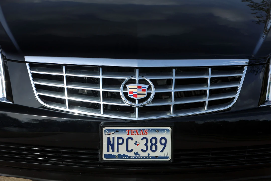 2008 Cadillac DTS - Image 19 of 31