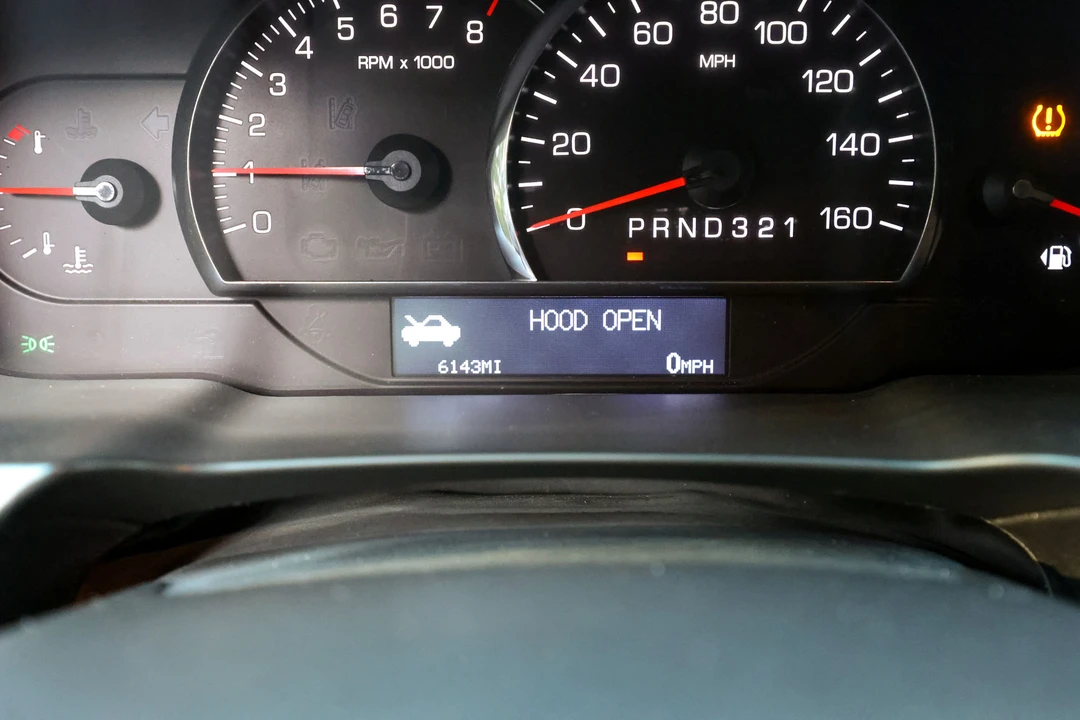 2008 Cadillac DTS - Image 29 of 31
