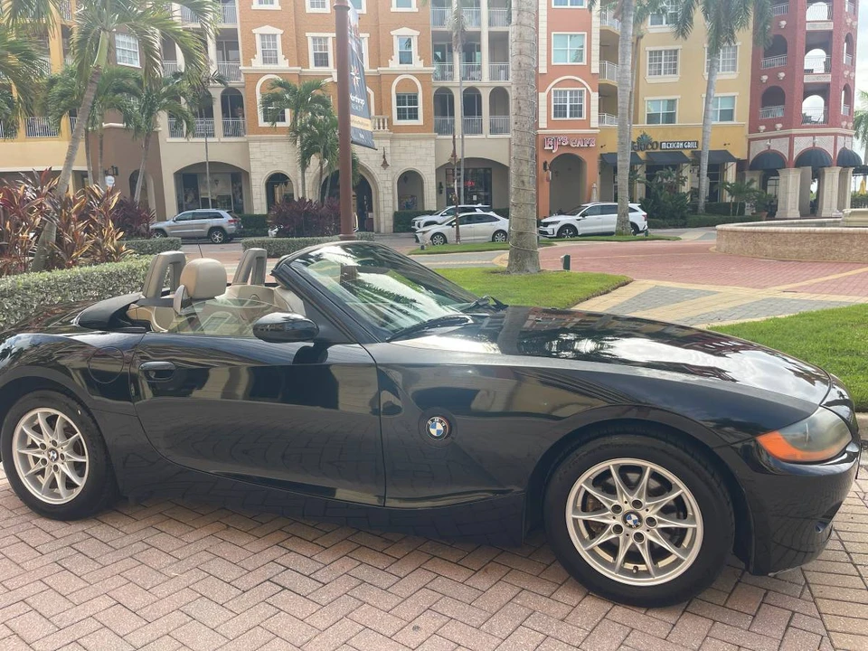 2004 BMW E85 Z4 Roadster - Image 2 of 3