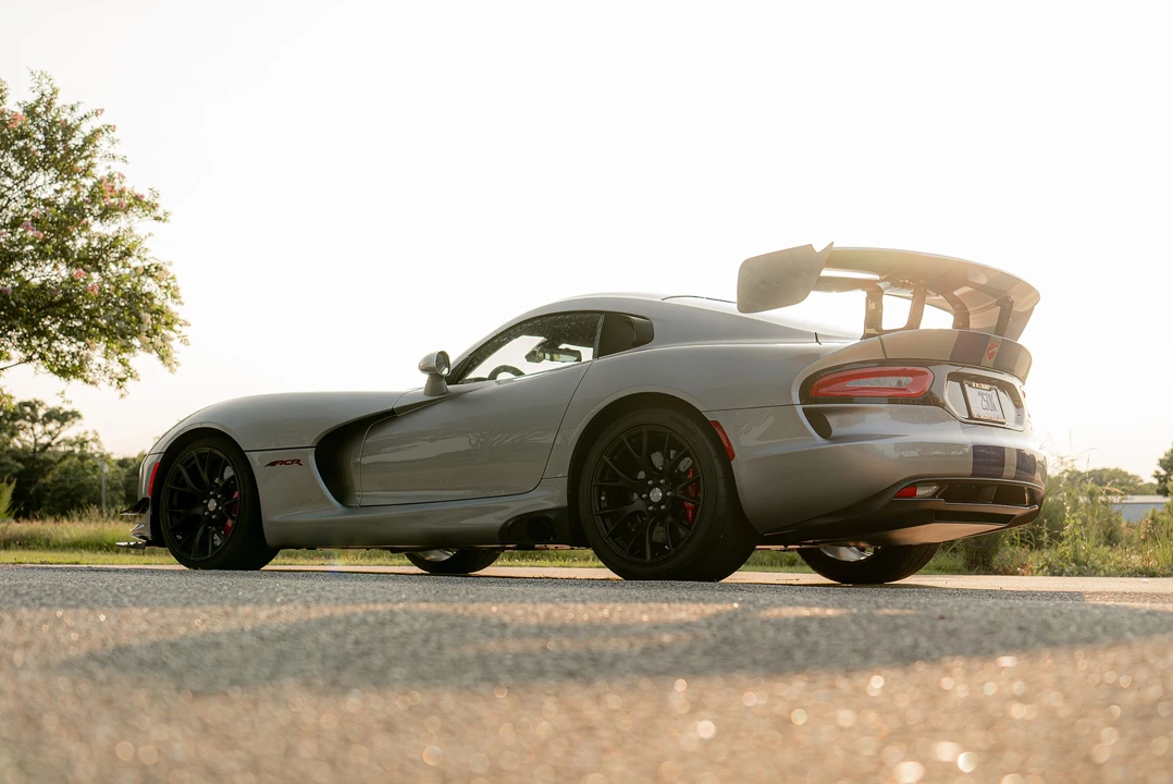 2016 Dodge Viper ACR 5th Gen - Image 8 of 31