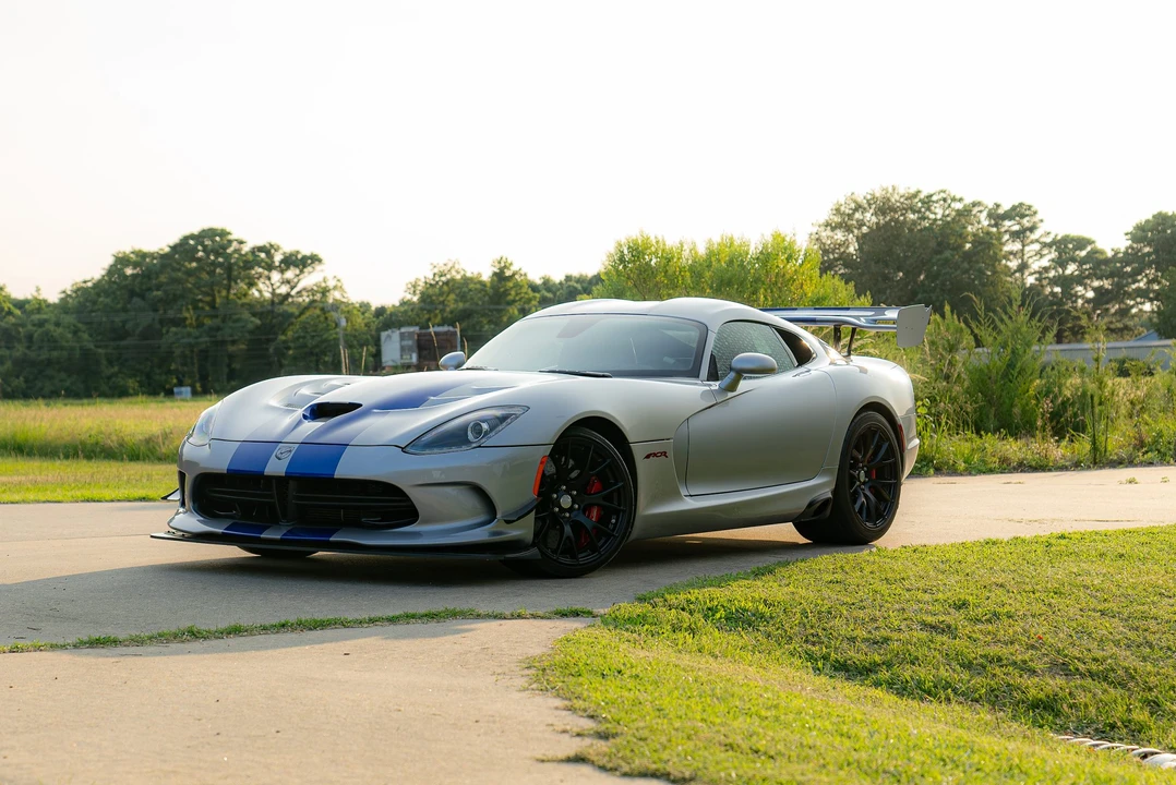 2016 Dodge Viper ACR 5th Gen - Image 22 of 31