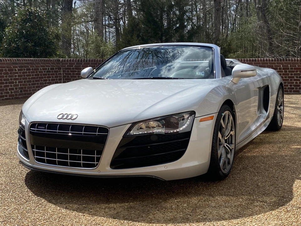 2012 Audi 42 R8 - Image 3 of 31