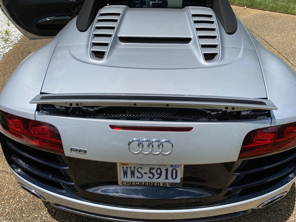 2012 Audi 42 R8 - Image 17 of 31