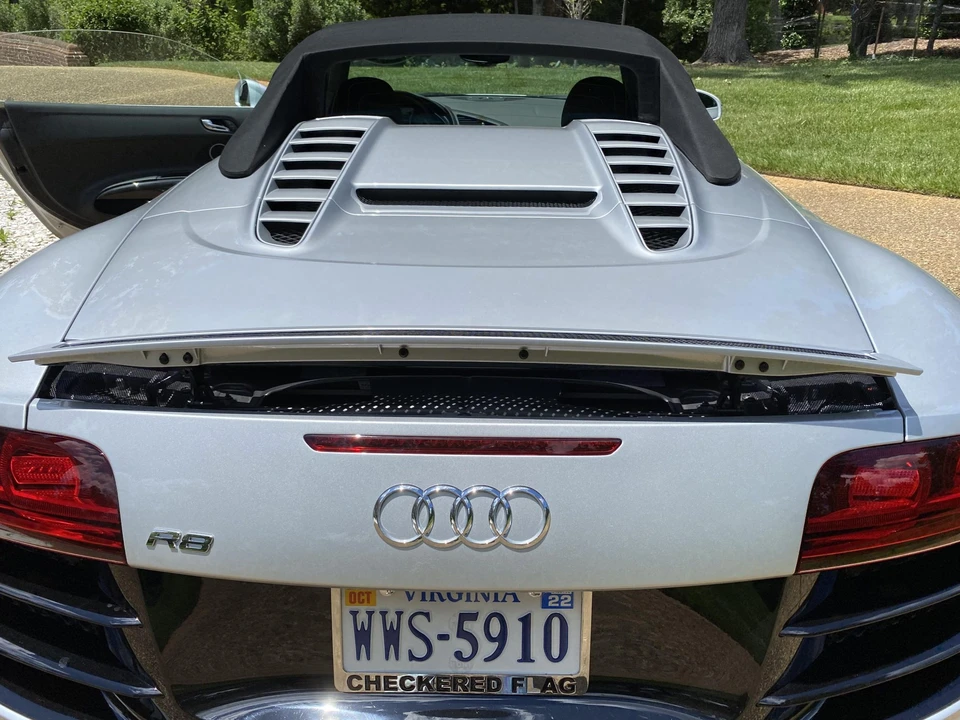 2012 Audi 42 R8 - Image 18 of 31
