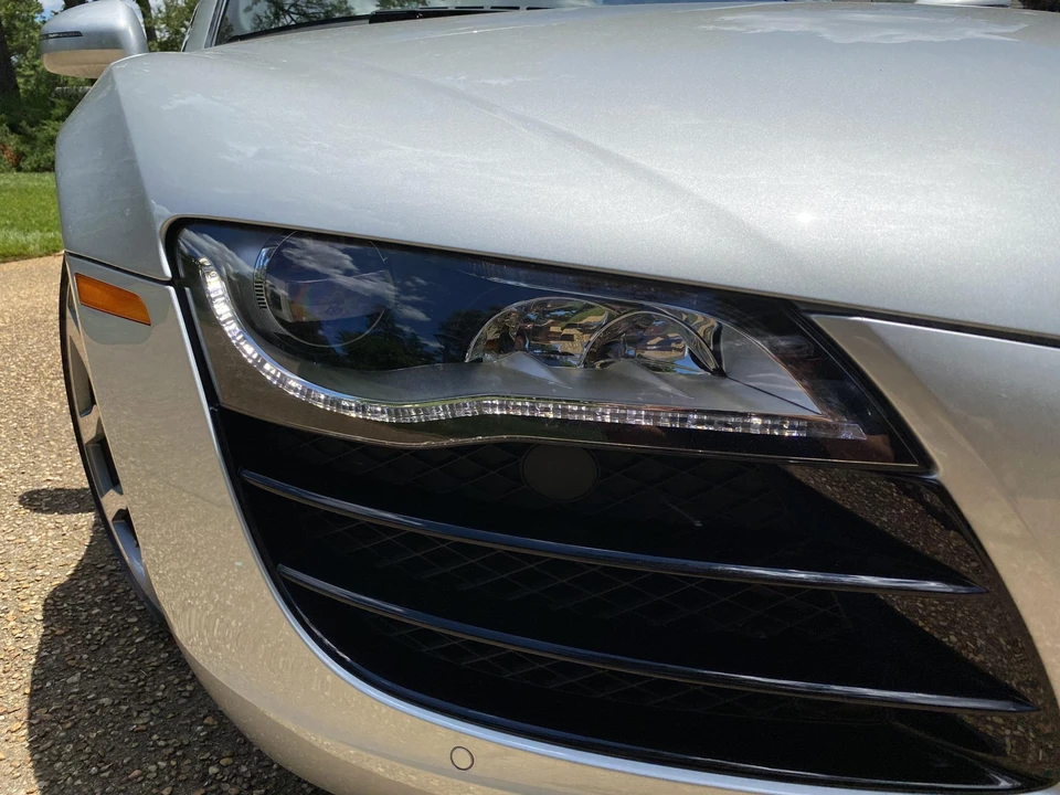 2012 Audi 42 R8 - Image 28 of 31