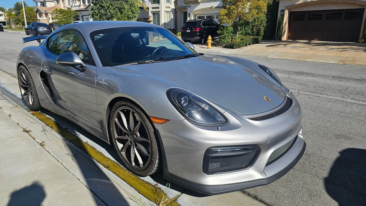 2016 Porsche 981 Cayman GT4 - Image 5 of 7