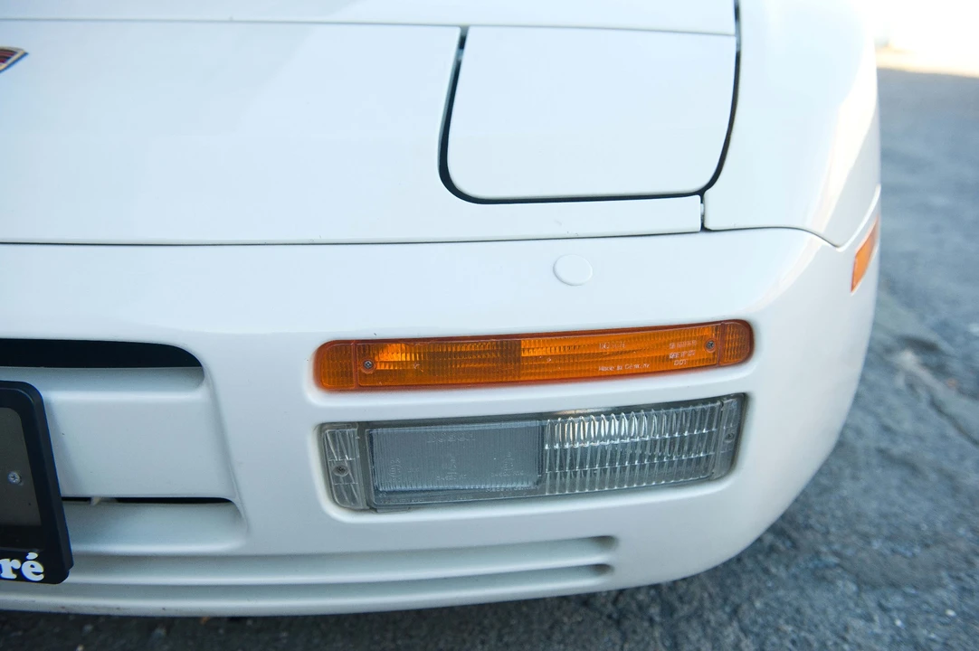 1987 Porsche 944 Turbo - Image 16 of 31