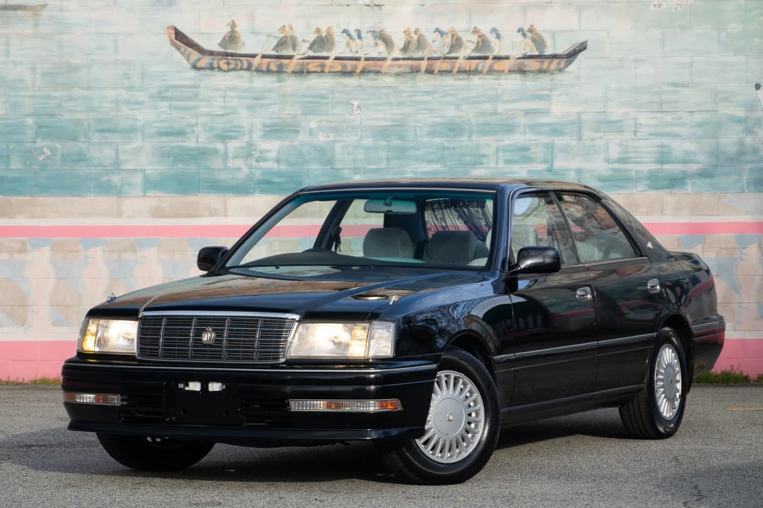 1995 Toyota Crown 9th Gen - Image 2 of 31