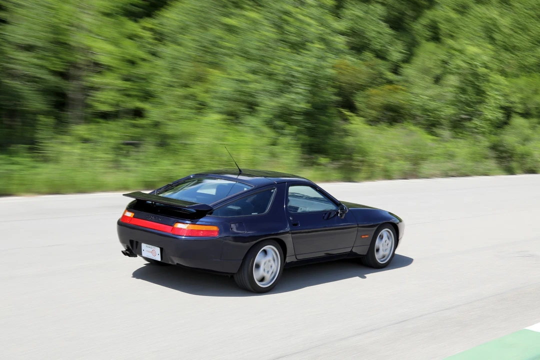 1992 Porsche 928 GTS - Image 3 of 31