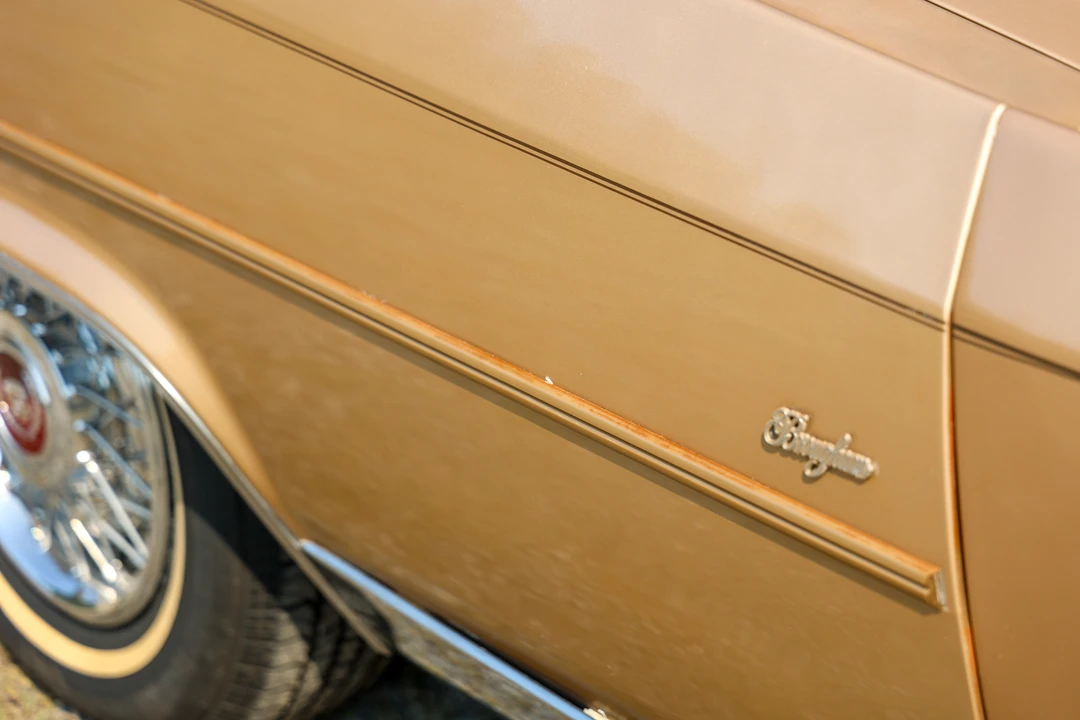 1987 Cadillac Brougham - Image 18 of 31