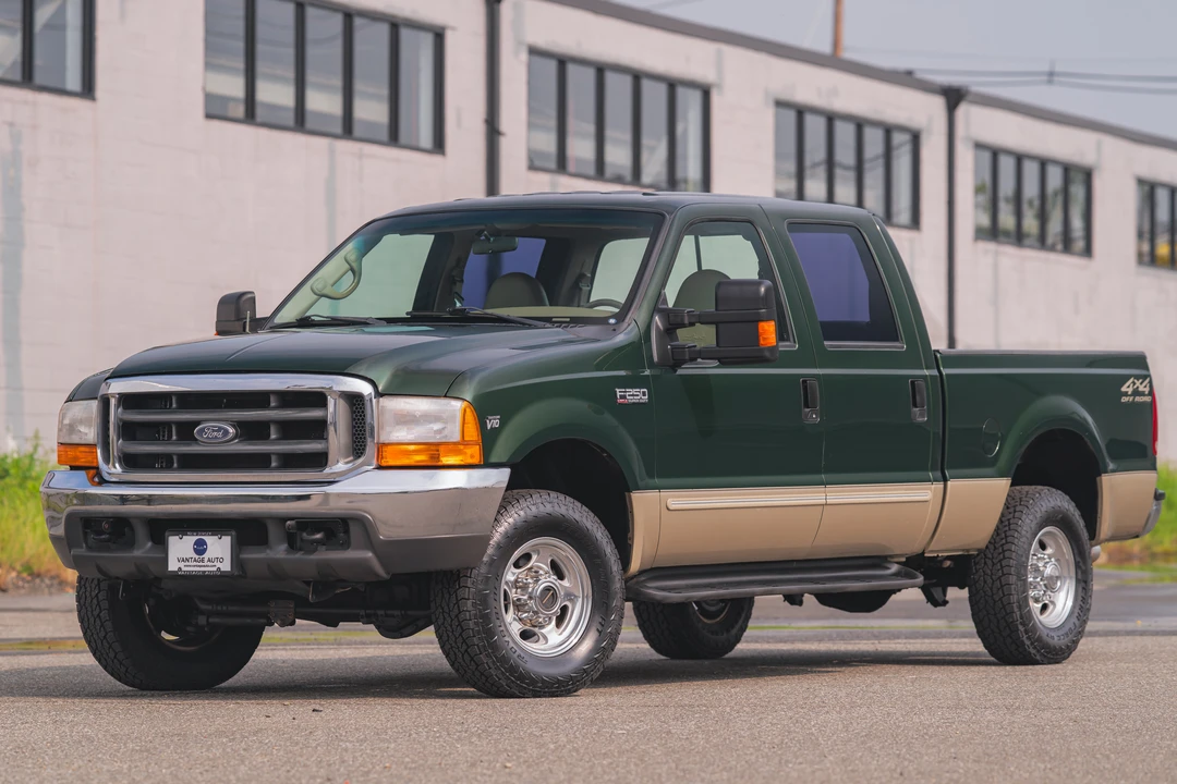 2000 Ford Super Duty 1st Gen - Image 11 of 31