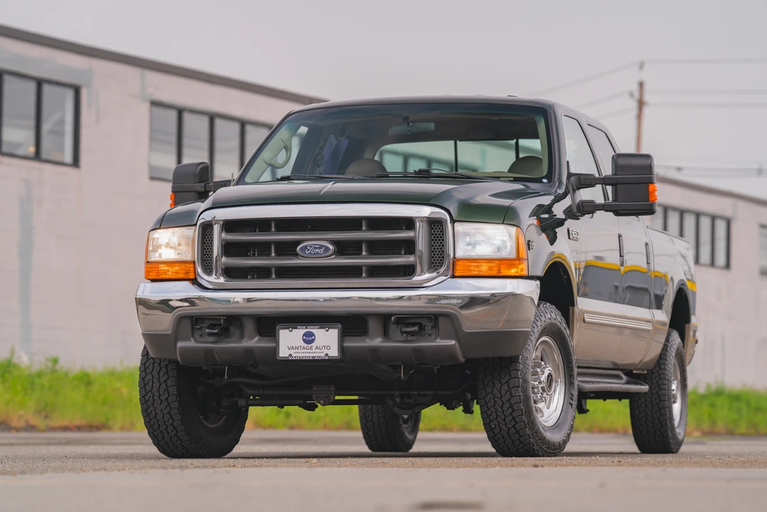 2000 Ford Super Duty 1st Gen - Image 10 of 31