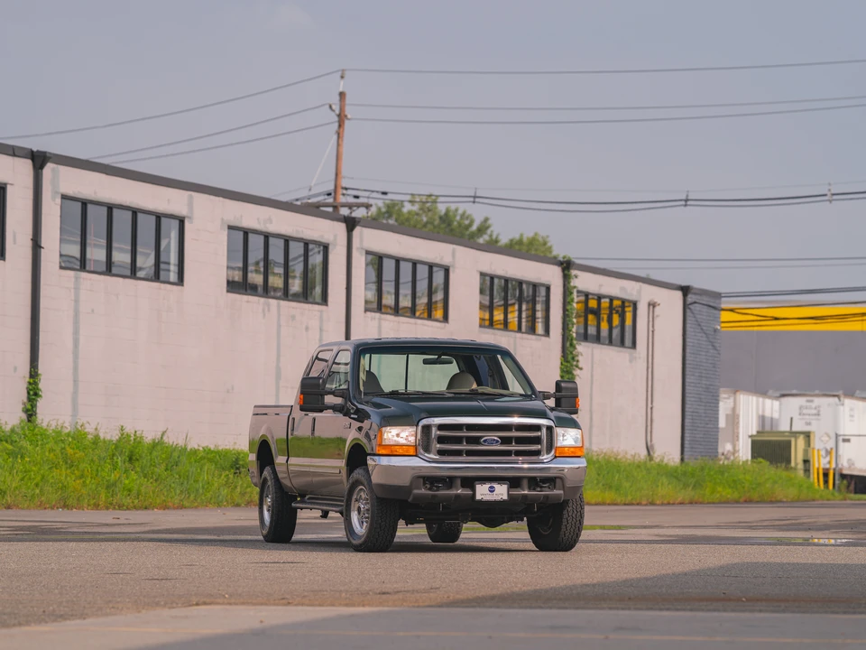 2000 Ford Super Duty 1st Gen - Image 6 of 31