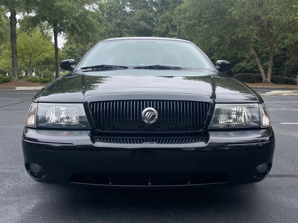 2003 Mercury Marauder - Image 10 of 31