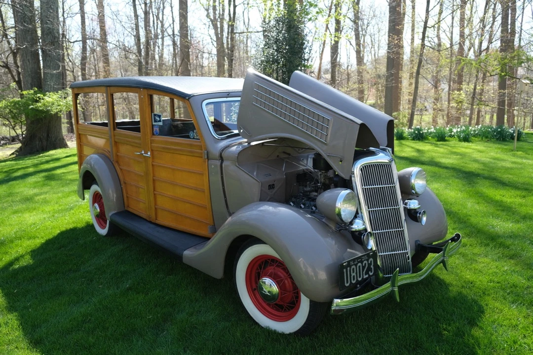 1935 Ford Model 48 & 68 - Image 16 of 31