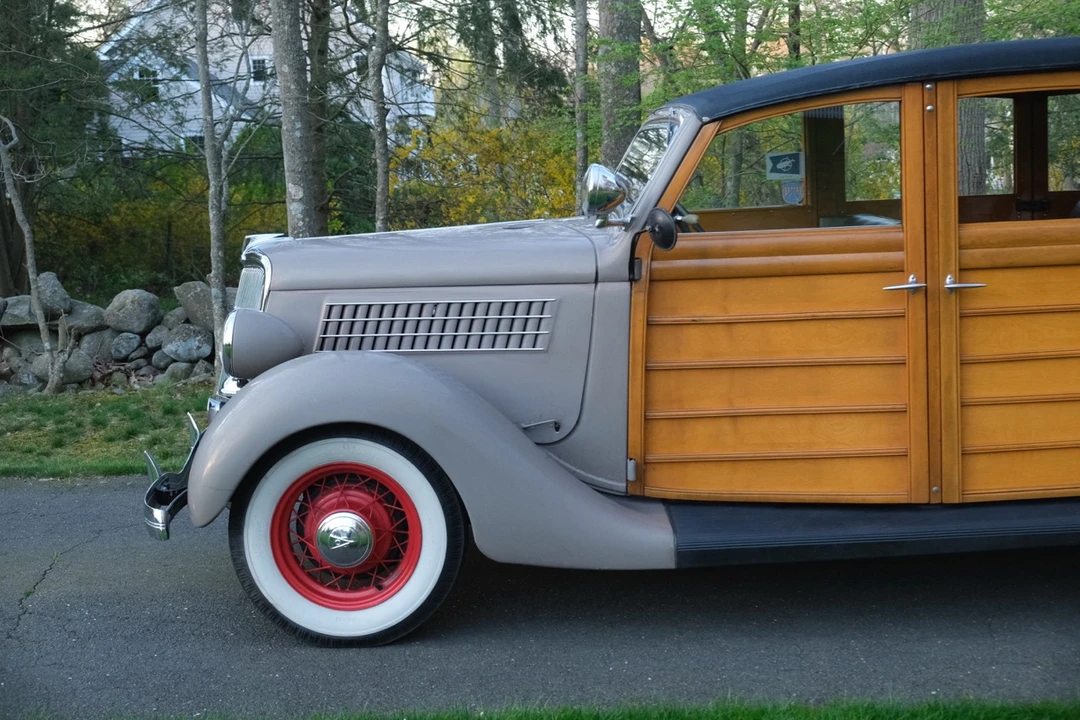 1935 Ford Model 48 & 68 - Image 23 of 31