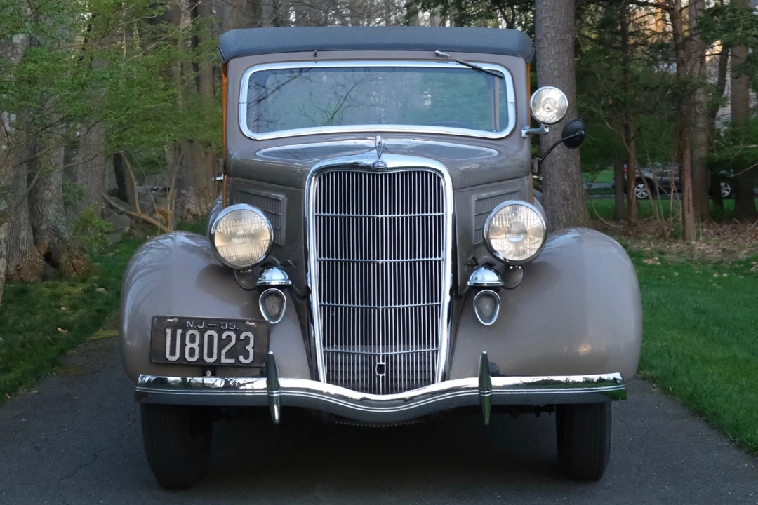 1935 Ford Model 48 & 68 - Image 4 of 31