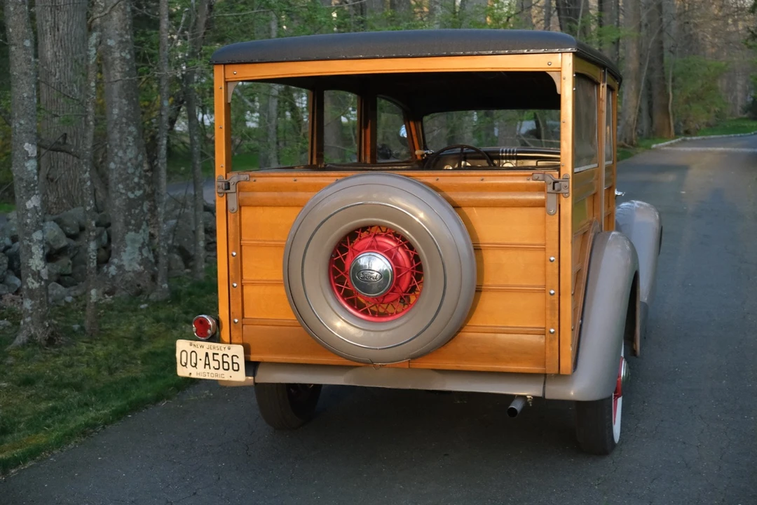 1935 Ford Model 48 & 68 - Image 13 of 31