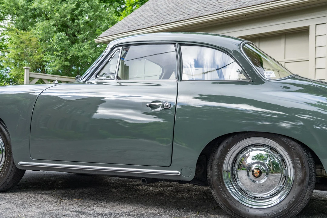 1961 Porsche 356 B - Image 29 of 31
